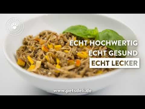 Ehrliches Katzenfutter... sonst nichts!